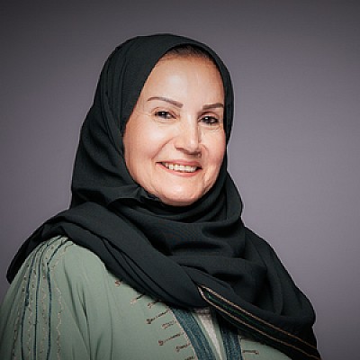 السيدة فوزية راشد عبد الرحمن الراشد